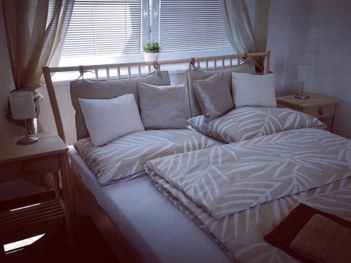 Apartmany U Stribrnych Градец-Кралове Экстерьер фото