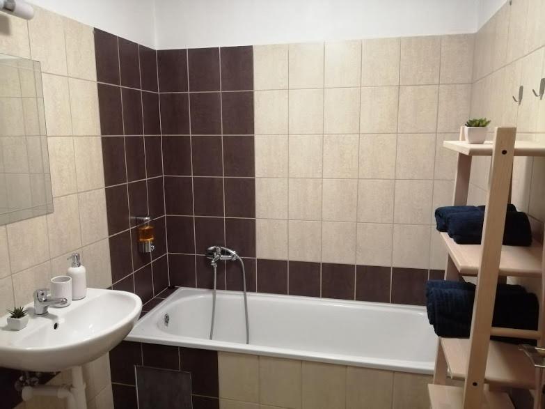 Apartmany U Stribrnych Градец-Кралове Экстерьер фото